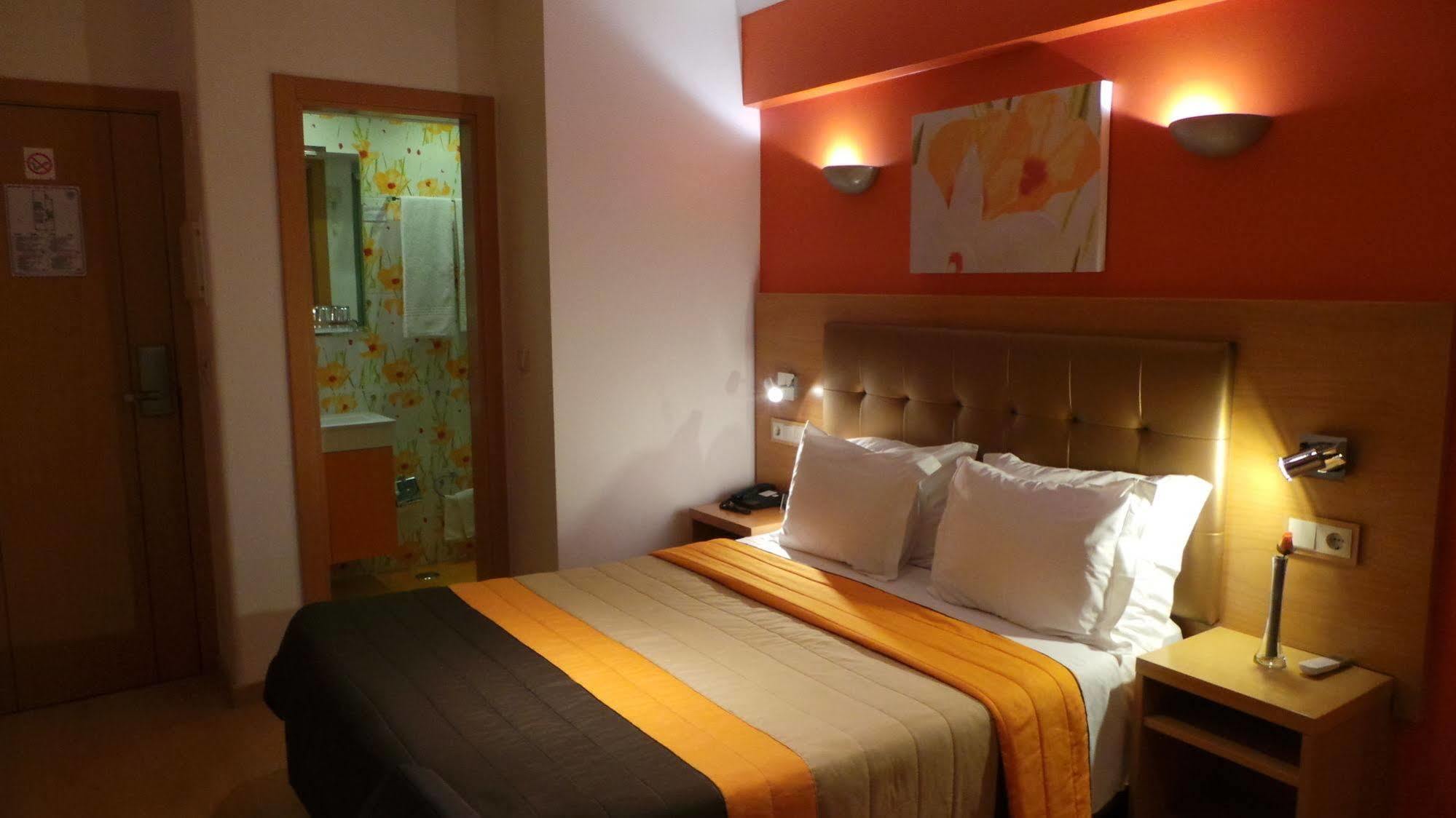 Dom Joao Glamour Hotel Лиссабон Экстерьер фото