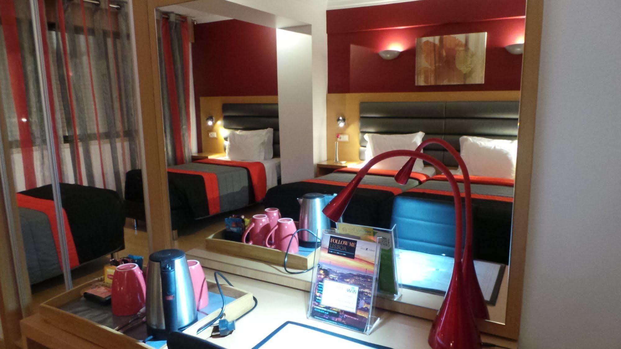 Dom Joao Glamour Hotel Лиссабон Экстерьер фото